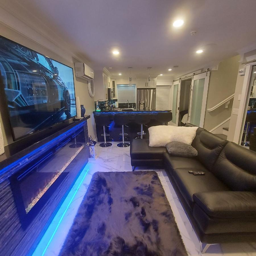 Beautiful Bright 3 Bed Townhouse Διαμέρισμα Βανκούβερ Εξωτερικό φωτογραφία