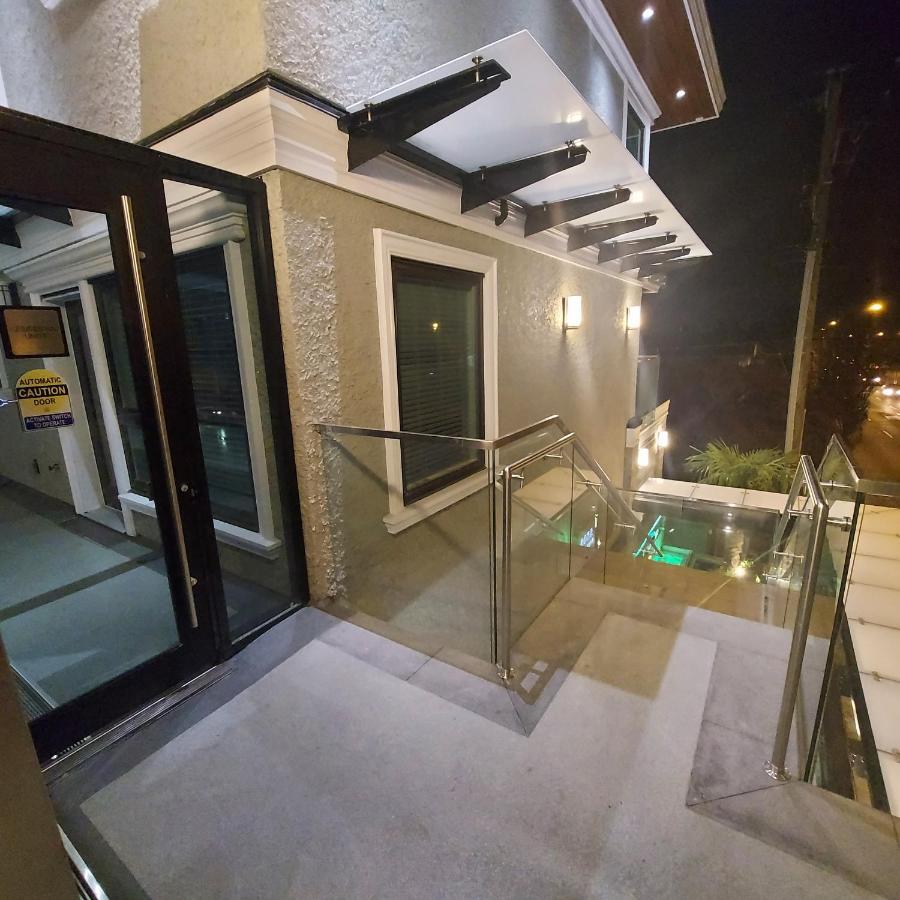Beautiful Bright 3 Bed Townhouse Διαμέρισμα Βανκούβερ Εξωτερικό φωτογραφία